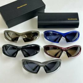 Picture of Balenciga Sunglasses _SKUfw55406375fw